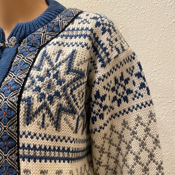 Dale of Norway cardigan Sweater Nordic Blue size small - Picture 5 of 9
